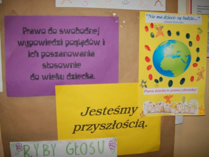 Jestem dzieckiem z prawami, chodź się jeszcze  bawię zabawkami