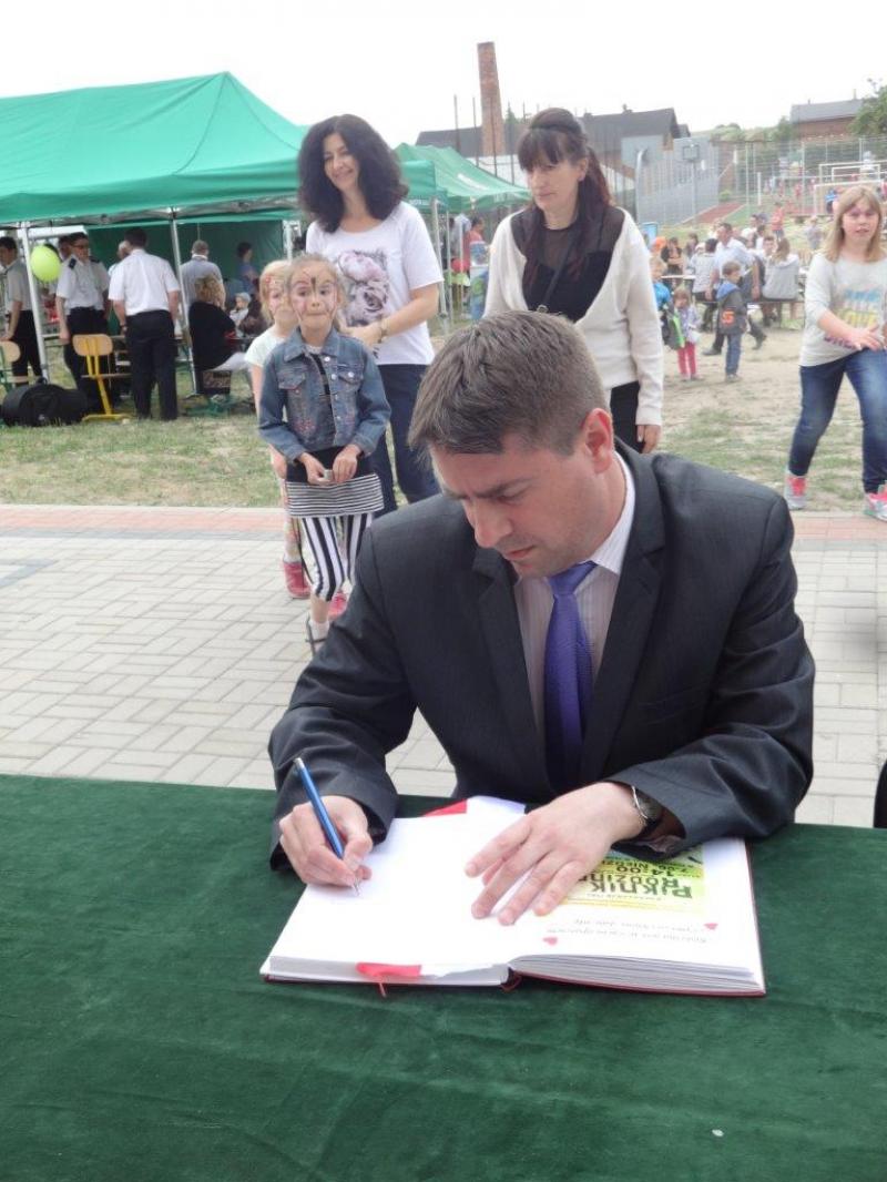 Piknik Rodzinny w Zespole Szkół w Tłokini Wielkiej