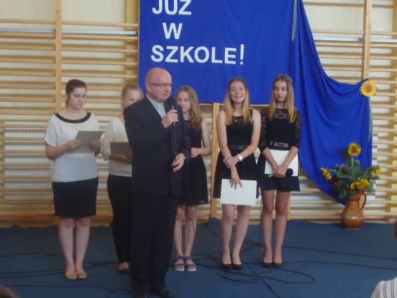 Uroczysta inauguracja roku szkolnego 2015/2016