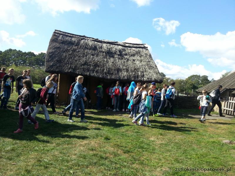 WYCIECZKA DO GNIEZNA I BISKUPINA