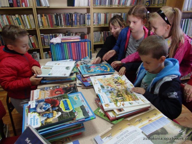 Wizyty w Gminnej Bibliotece Publicznej im. Braci Gillerów Filii w Tłokini Wielkiej