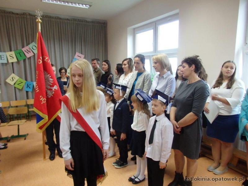 Ślubowanie uczniów klasy pierwszej