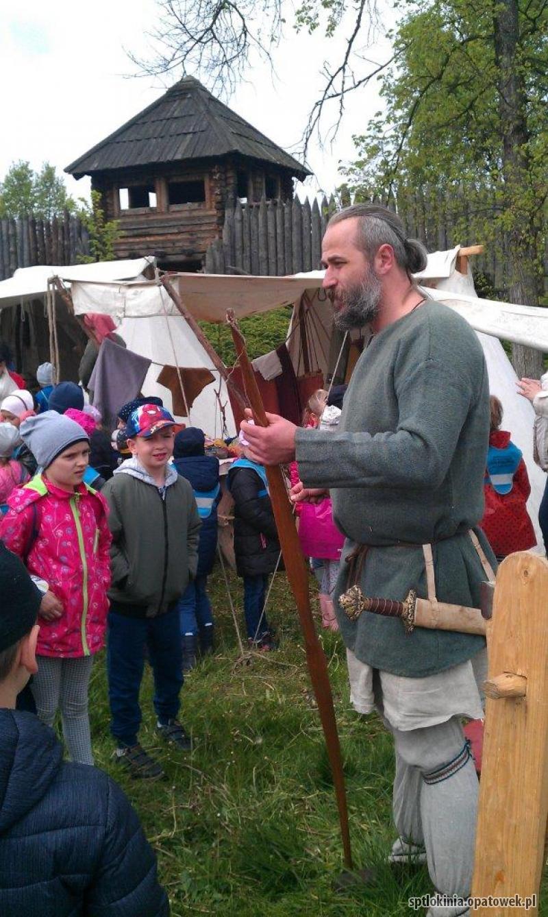 WYCIECZKA DO KALISKIEGO GRODU PIASTÓW