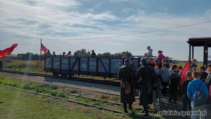 „Pociąg do historii”